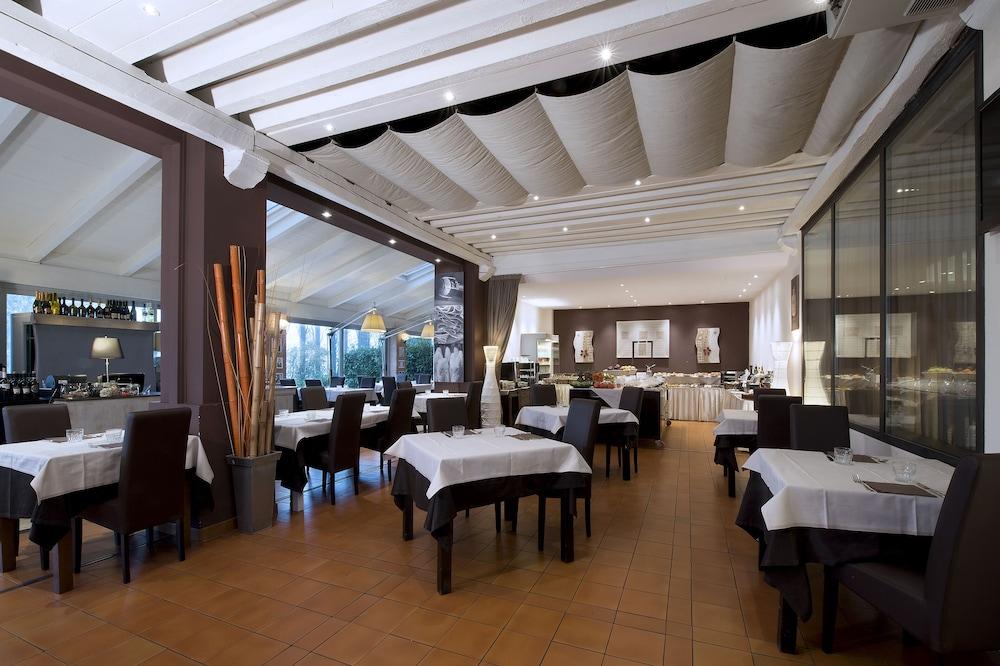 Hotel Villa Ducale بارما المظهر الخارجي الصورة